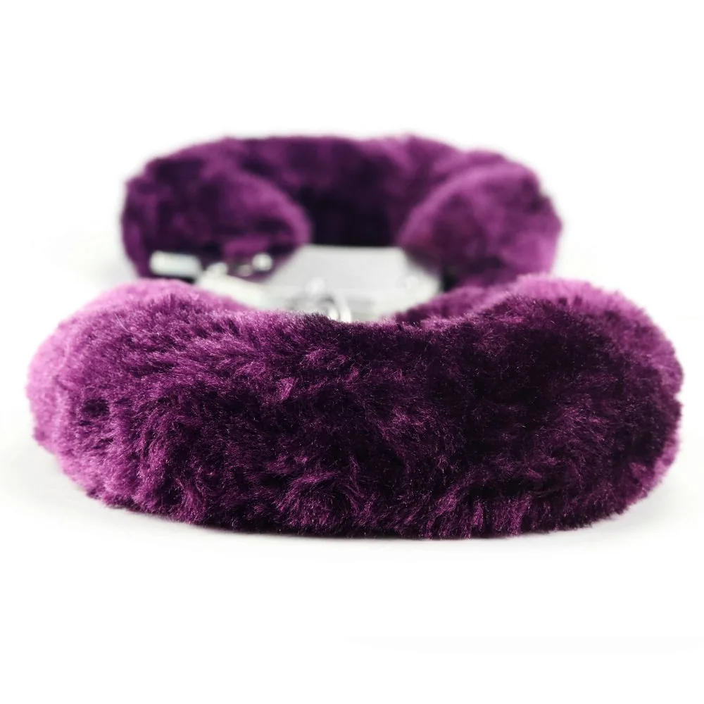 Putá Fluffy Hand Cuffs – fialové – Obrázok 3