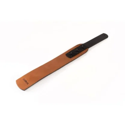 Whips Primal Bond – pletené plieskadlo, hnedé